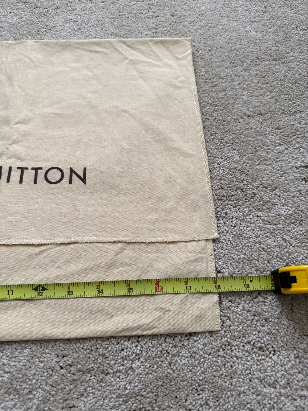Louis Vuitton Cream Dust Cover with Brown Logo - Picture 2 of 5